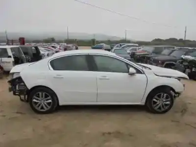 Sloopvoertuig peugeot 508 active van het jaar 2014 aangedreven rh01