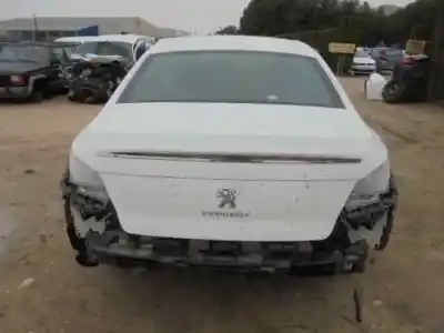 Sloopvoertuig peugeot 508 active van het jaar 2014 aangedreven rh01