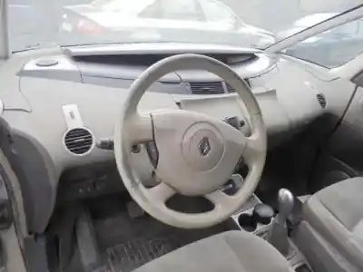 Здавання транспортного засобу renault espace iv (jk0) grand espace privilege року 2004 потужний p9xa7