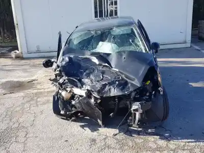 Veículo de Sucata peugeot 208 active do ano 2012 alimentado 9h06