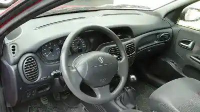 Утилизация автомобиля renault megane i fase 2 berlina (ba0) 1.9 dci diesel cat 102 cv / 75 kw года 2006 питание f9qk7