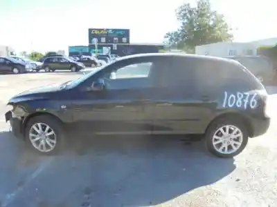 Veículo de Sucata MAZDA 3 BERLINA (BK) 1.6 CD Diesel CAT do ano 2007 alimentado Y6