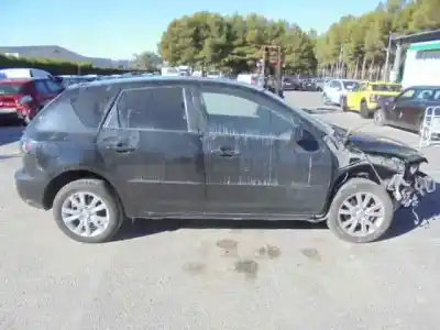 Veículo de Sucata mazda 3 berlina (bk) 1.6 cd diesel cat do ano 2007 alimentado y6