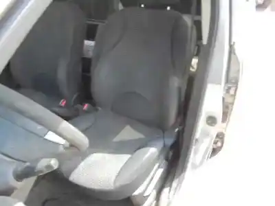 Scrapping Vehicle nissan note (e11e) tekna of the year 2006 powered 