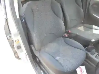 Scrapping Vehicle nissan note (e11e) tekna of the year 2006 powered 