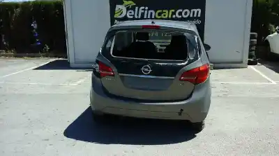 Veicolo di demolizione opel meriva b excellence dell'anno 2011 alimentato a17dts