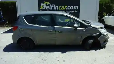 Veicolo di demolizione opel meriva b excellence dell'anno 2011 alimentato a17dts