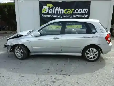 Veículo de Sucata KIA CERATO 1.6CRDI do ano 2006 alimentado D4FB