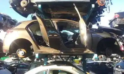 Veículo de Sucata renault megane iv 5 puertas do ano 2016 alimentado k9kc656