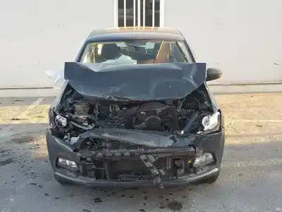 Veicolo di demolizione volkswagen polo (6c1) trendline dell'anno 2015 alimentato chy