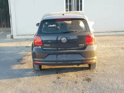 Veicolo di demolizione volkswagen polo (6c1) trendline dell'anno 2015 alimentato chy