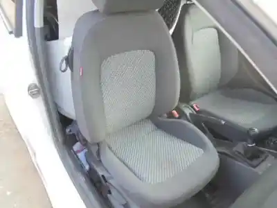 Veículo de Sucata seat ibiza sc (6j1) reference do ano 2010 alimentado cayb