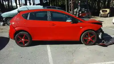 Veículo de Sucata seat leon (1p1) reference do ano 2010 alimentado cax
