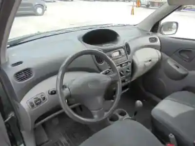 Здавання транспортного засобу toyota yaris verso (ncp2/nlp2) 1.4 d-4d linea luna року 2003 потужний 1ndtv
