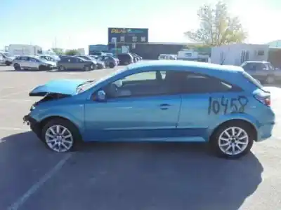 Veículo de Sucata OPEL ASTRA GTC Cosmo do ano 2005 alimentado Z17DTH