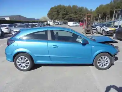 Здавання транспортного засобу opel astra gtc cosmo року 2005 потужний z17dth