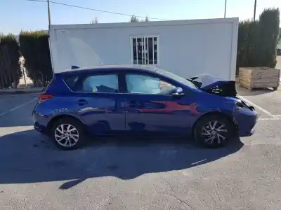 Veículo de Sucata toyota auris active do ano 2015 alimentado 8nr