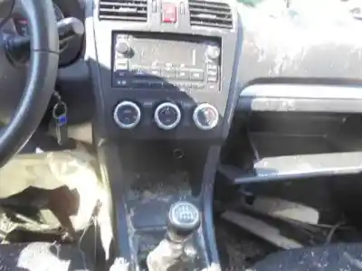 Véhicule à la ferraille subaru xv sport de l'année 2015 alimenté 