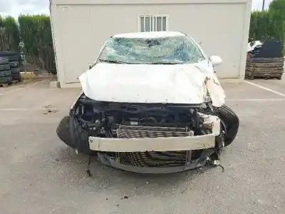 Здавання транспортного засобу opel corsa d selective року 2014 потужний a12xer
