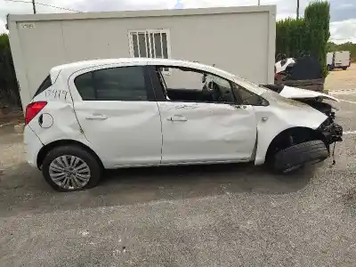Здавання транспортного засобу opel corsa d selective року 2014 потужний a12xer