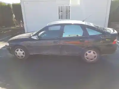 Hurda Aracı OPEL VECTRA B BERLINA Básico (1999->) Yılın 1998 güçlü X20DTH