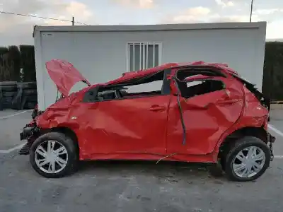 Veicolo di demolizione TOYOTA                                             AYGO (KGB/WNB)                                                                                                                                                                                                                                             Básico                                                                                                                                                                                                                                                     dell'anno 2017 alimentato 1KR