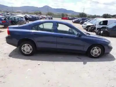 Veículo de Sucata volvo s60 berlina 2.4 (125kw) do ano 2003 alimentado b5244s