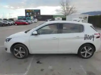 Scrapping Vehicle PEUGEOT 308 Allure of the year 2016 powered BH01