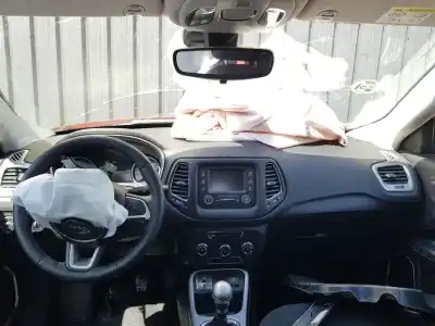 Veículo de Sucata jeep compass ii sport 4x2 do ano 2018 alimentado 55260384