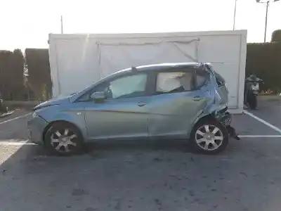 Veículo de Sucata SEAT ALTEA (5P1) Stylance / Style do ano 2006 alimentado BKC