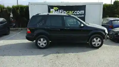 Veículo de Sucata mercedes-benz clase m (w163) 270 cdi (163.113) do ano 2005 alimentado 612963