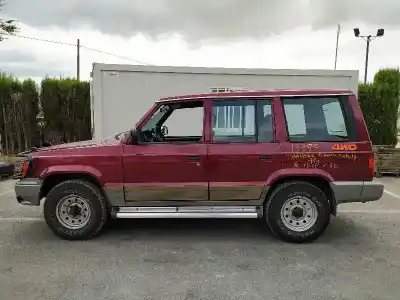 Vehículo de desguace ssangyong family * del año 1994 con motor xd3p