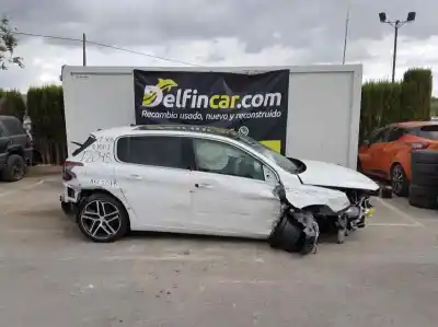 Veicolo di demolizione peugeot 308 allure dell'anno 2018 alimentato yh01