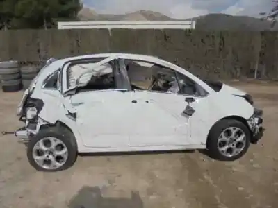 Veículo de Sucata citroen c3 collection do ano 2015 alimentado 8h01