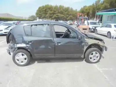 Sloopvoertuig dacia sandero ambiance van het jaar 2008 aangedreven k7j7a710