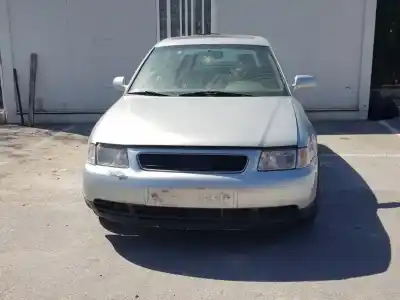 Scrapping Vehicle audi a3 (8l) 1.6 ambiente of the year 2001 powered akl