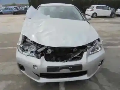 Scrapping Vehicle lexus ct 200h of the year 2011 powered 2zr