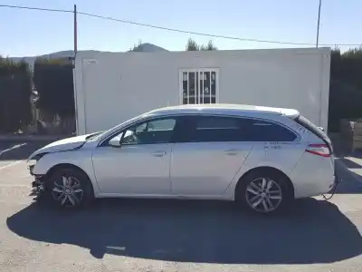 Verschrottungsfahrzeug PEUGEOT 508 SW Active des Jahres 2011 angetrieben RH02