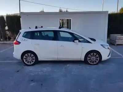 Vehicul casat opel                                               zafira tourer                                                                                                                                                                                                                                              edition                                                                                                                                                                                                                                                    al anului 2012 alimentat a20dth