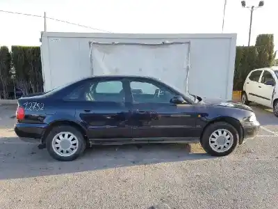 Veículo de Sucata audi a4 berlina (b5) 1.8 do ano 1998 alimentado adr