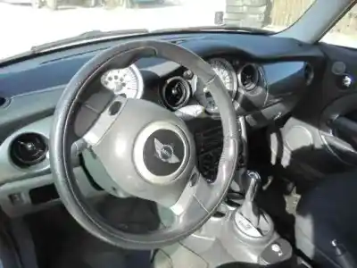 Здавання транспортного засобу mini mini (r50,r53) one року 2005 потужний w10b16a