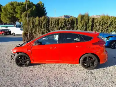 Veicolo di demolizione FORD                                               FOCUS                                                                                                                                                                                                                                                      Active                                                                                                                                                                                                                                                     dell'anno 2018 alimentato M1DD