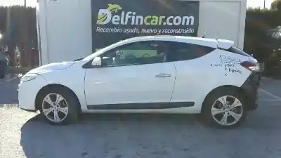 Veicolo di demolizione RENAULT MEGANE III COUPE Dynamique dell'anno 2009 alimentato K9KG832