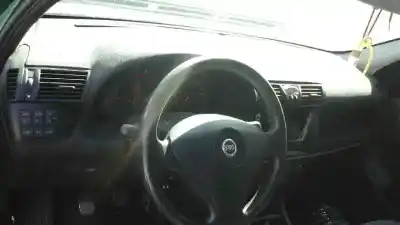 Veicolo di demolizione fiat stilo (192) 1.9 jtd cat dell'anno 2003 alimentato 192a1000