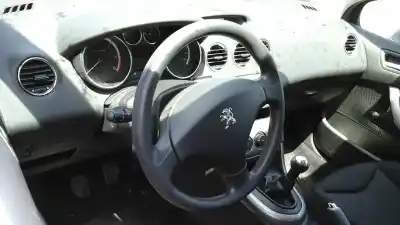 Scrapping Vehicle peugeot 308 access of the year 2011 powered 9h06