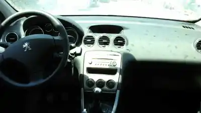 Scrapping Vehicle peugeot 308 access of the year 2011 powered 9h06