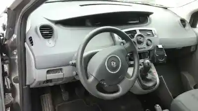 Veicolo di demolizione renault scenic iii authentique dell'anno 2008 alimentato k9k7