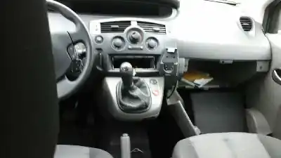 Veicolo di demolizione renault scenic iii authentique dell'anno 2008 alimentato k9k7
