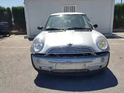 Здавання транспортного засобу mini mini (r50,r53) cooper року 2003 потужний w10b16a