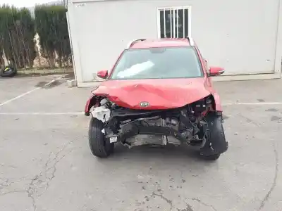 Veículo de Sucata kia stonic (ybcuv) tech do ano 2020 alimentado g3lc